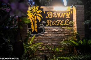 Отель Bonny Hotel  Ламаи Бич